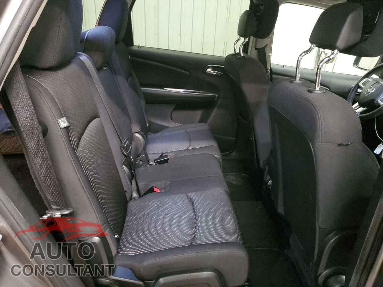 DODGE JOURNEY 2013 - 3C4PDCBGXDT564357