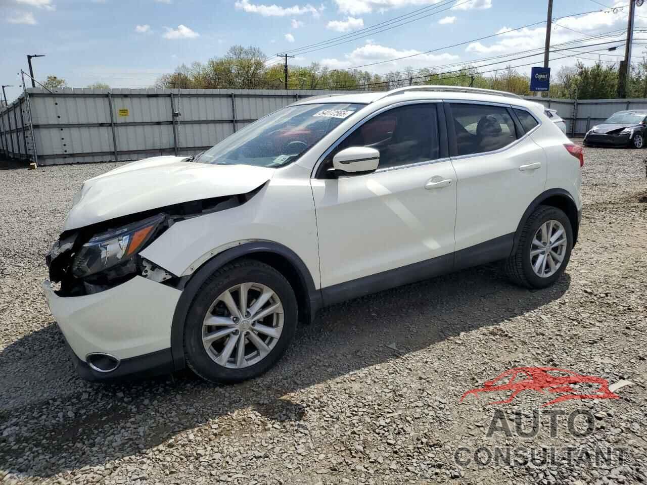 NISSAN ROGUE 2018 - JN1BJ1CR4JW286832