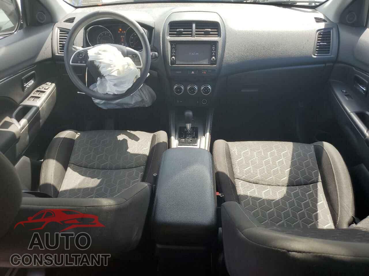 MITSUBISHI OUTLANDER 2022 - JA4APUAU2NU022116