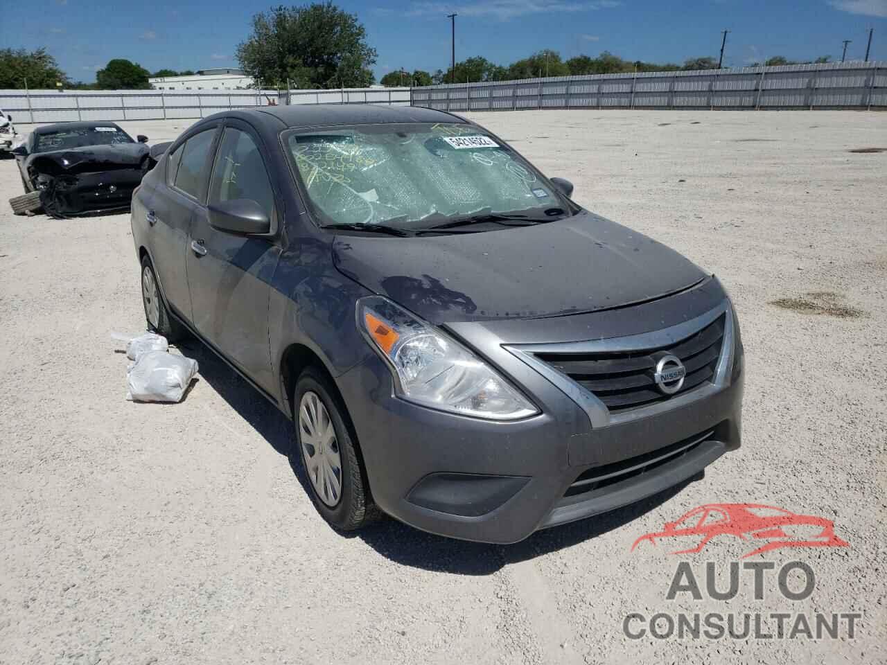 NISSAN VERSA 2018 - 3N1CN7AP8JL822149