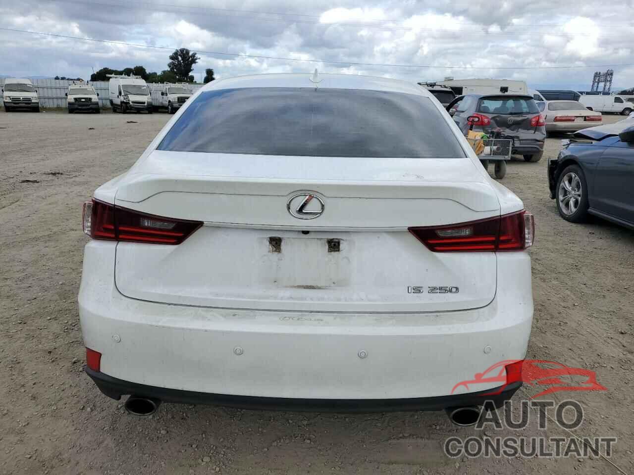 LEXUS IS 2015 - JTHBF1D29F5076948