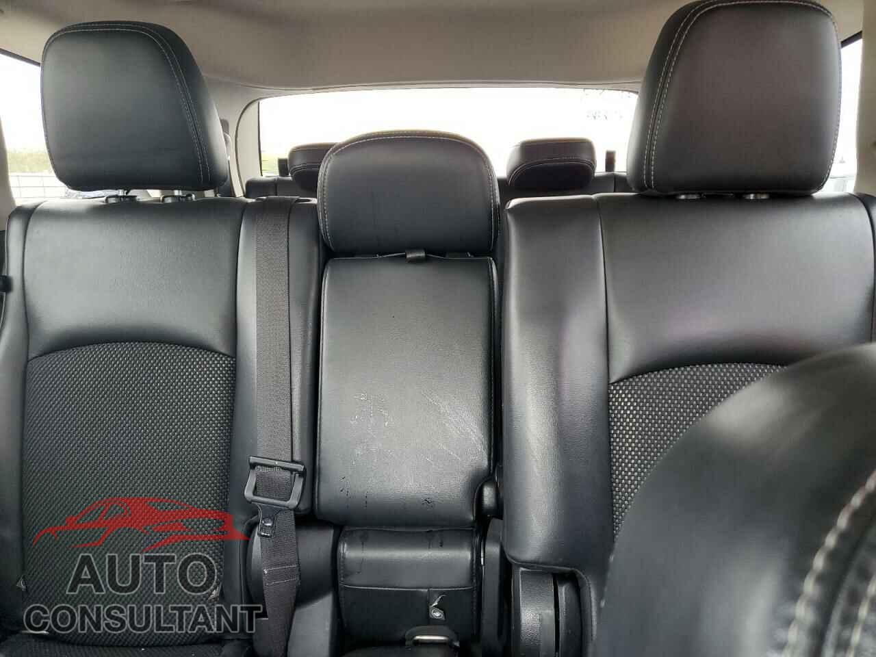 DODGE JOURNEY 2019 - 3C4PDCGGXKT700735