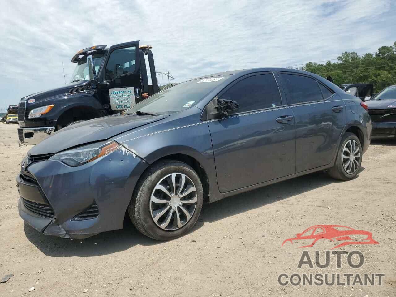 TOYOTA COROLLA 2018 - 5YFBURHE6JP842771