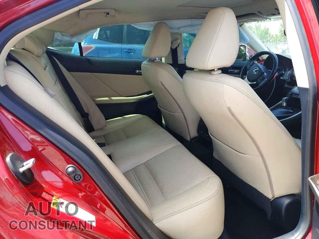 LEXUS IS 2014 - JTHCE1D25E5002982