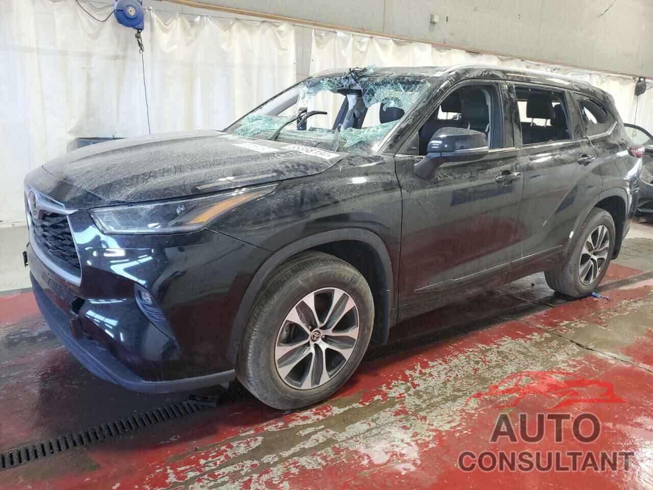 TOYOTA HIGHLANDER 2021 - 5TDGZRBH2MS528007