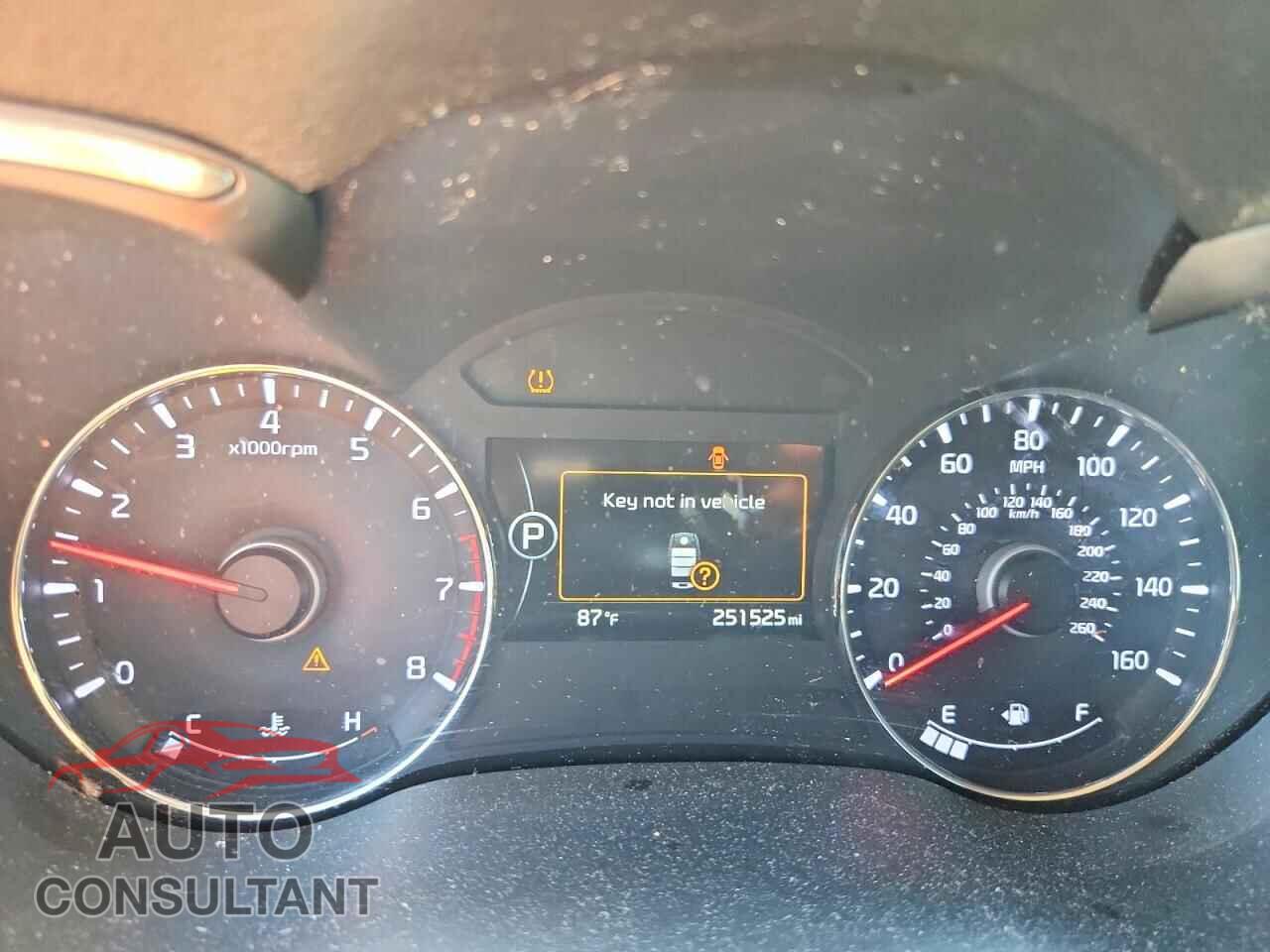 KIA FORTE 2017 - 3KPFL4A79HE080261