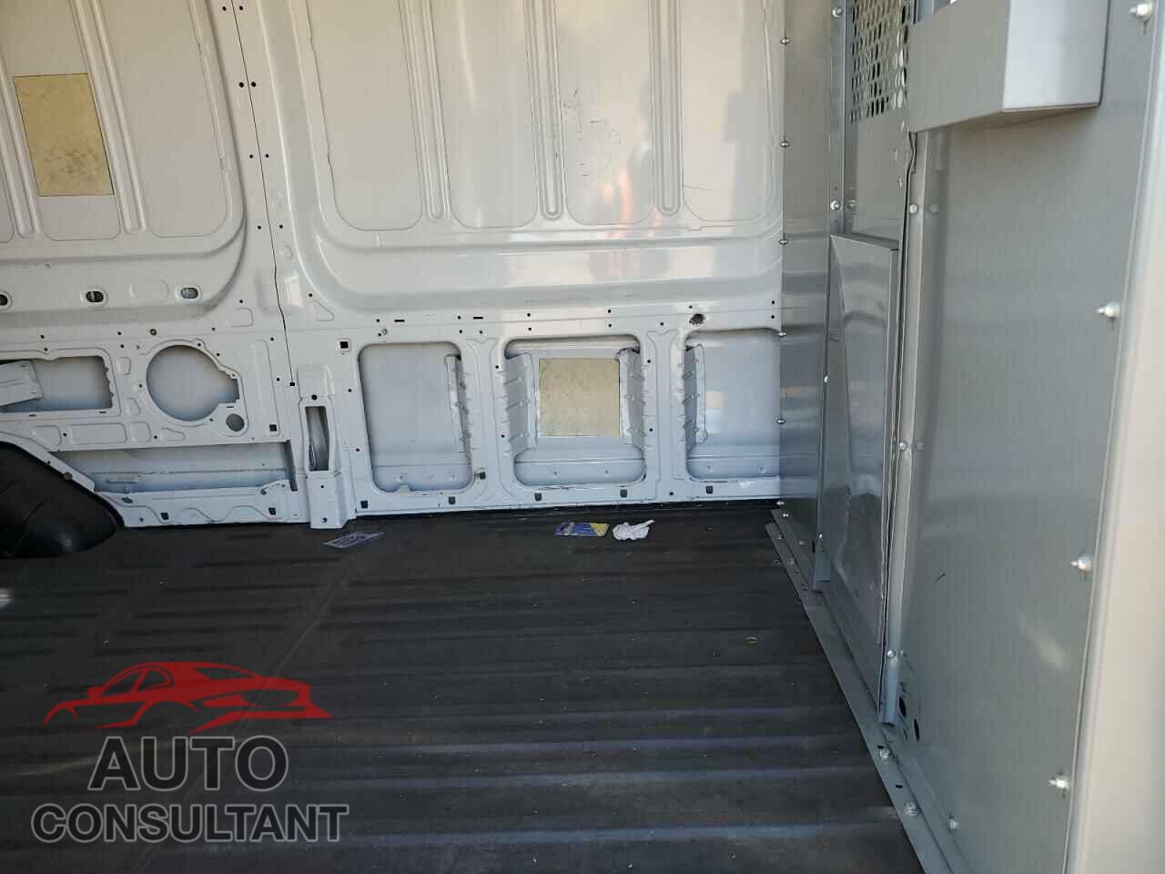 FORD TRANSIT 2015 - 1FTNR2CM7FKA15808
