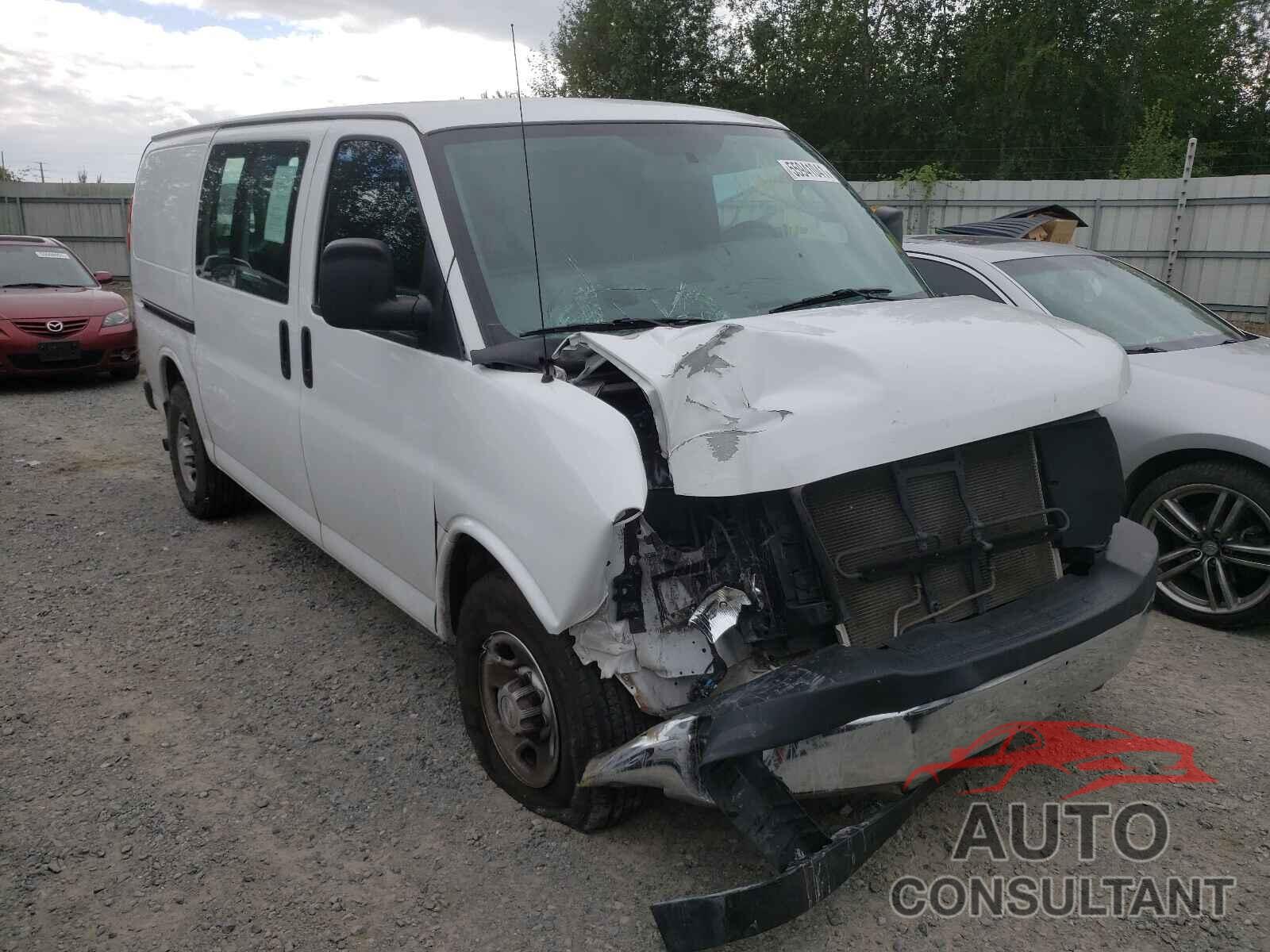 CHEVROLET EXPRESS 2018 - 1GCWGAFG8J1912712