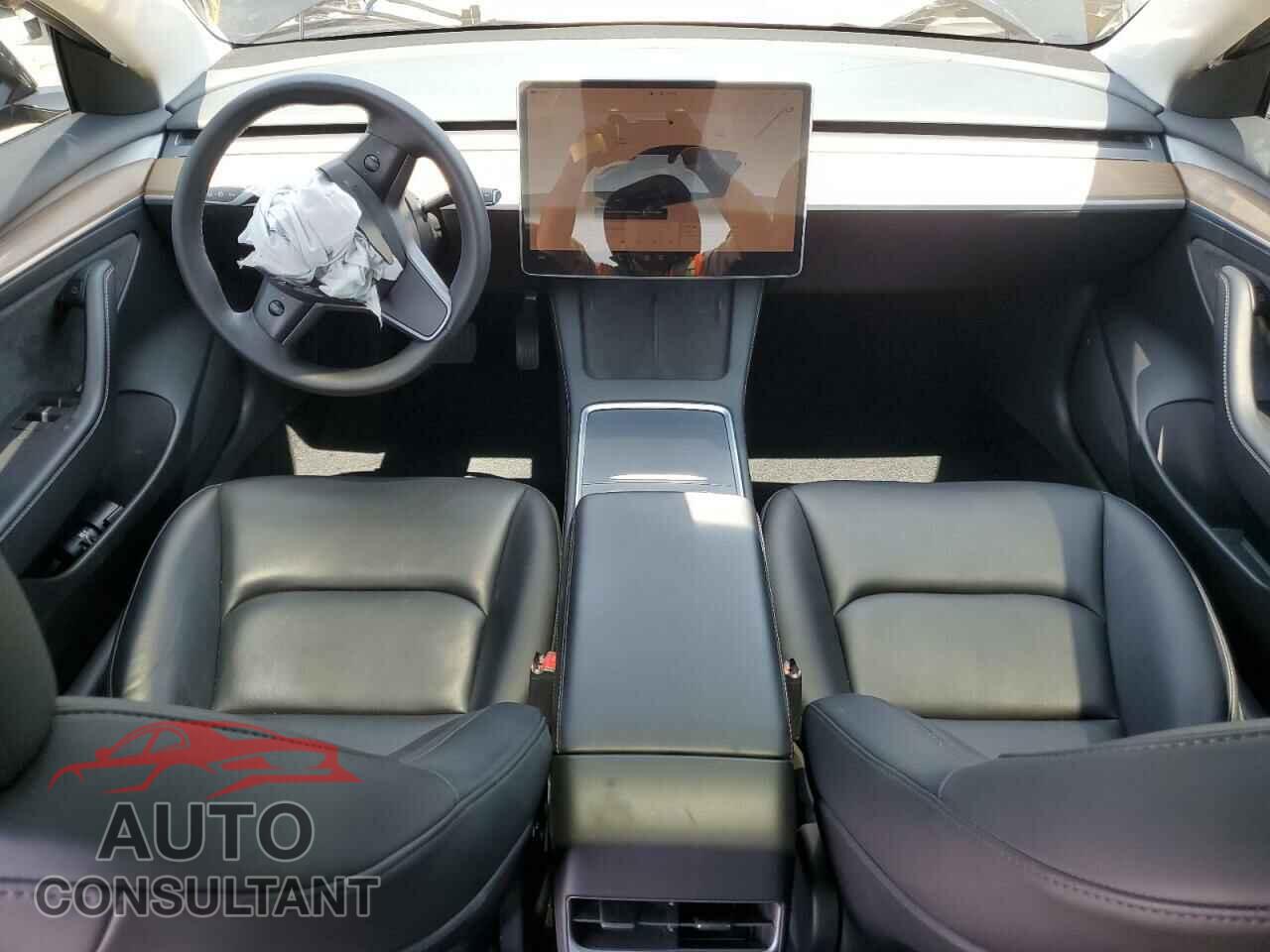 TESLA MODEL 3 2023 - 5YJ3E1EA8PF543713