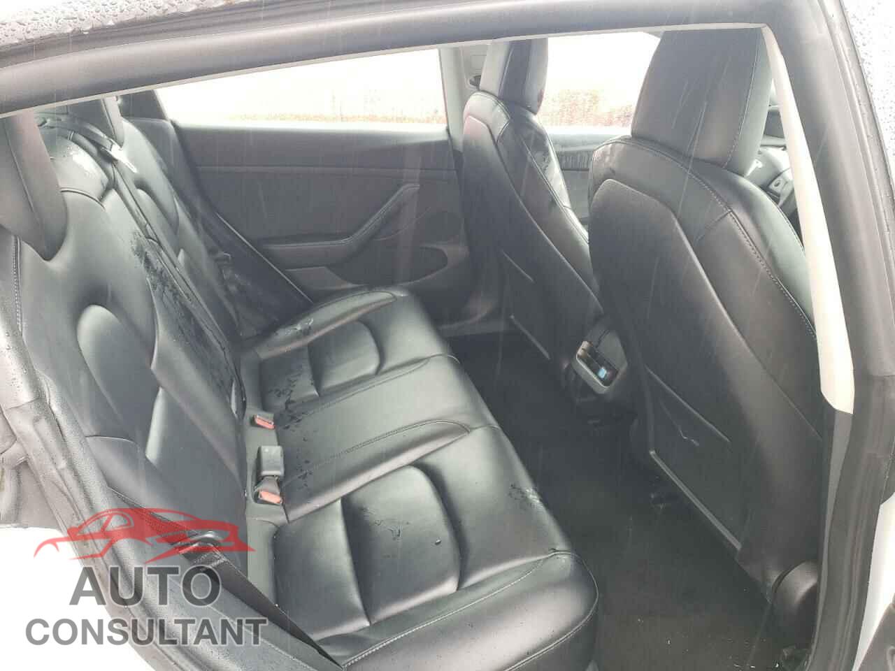 TESLA MODEL 3 2022 - 5YJ3E1EA9NF144385