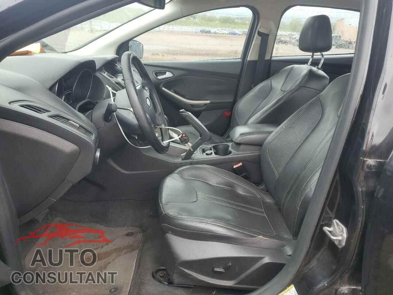 FORD FOCUS 2012 - 1FAHP3H23CL367585