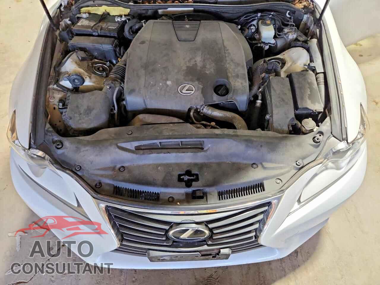 LEXUS IS 2015 - JTHCF1D27F5020950