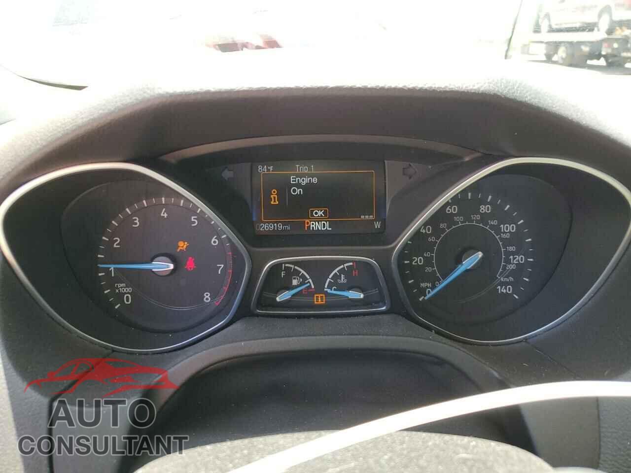 FORD FOCUS 2018 - 1FADP3F20JL257320