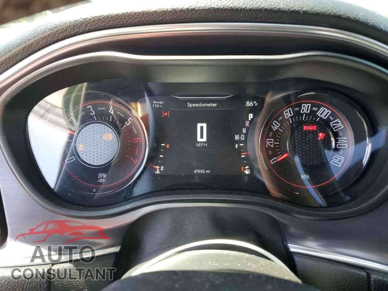 DODGE CHALLENGER 2018 - 2C3CDZBT4JH306021