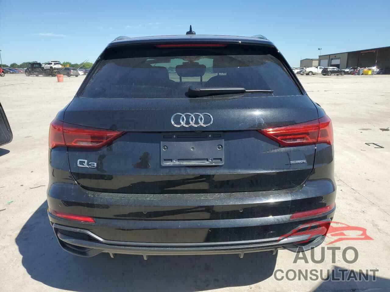 AUDI Q3 2022 - WA1DECF34N1142630