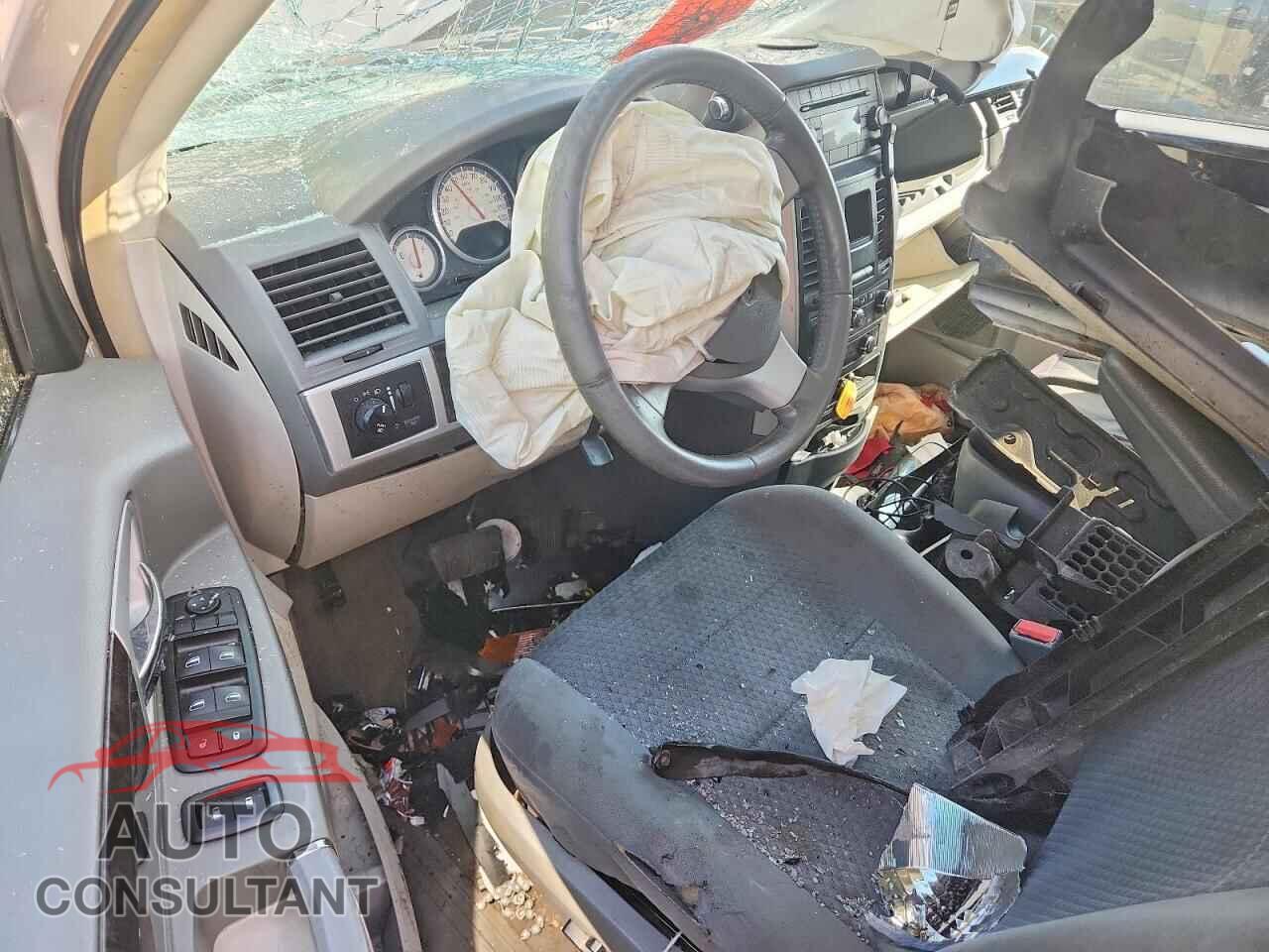 DODGE CARAVAN 2010 - 2D4RN5D14AR409475