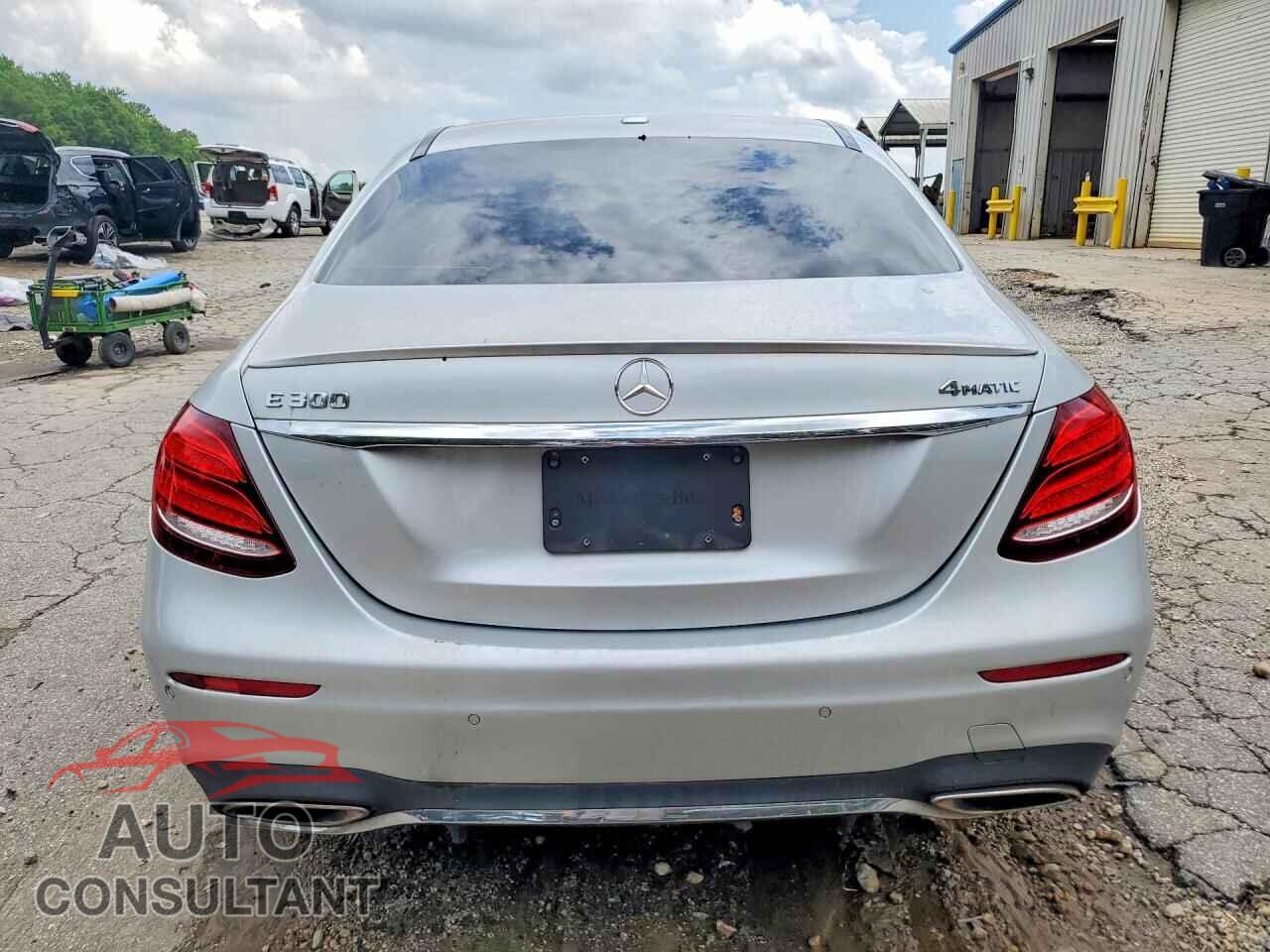MERCEDES-BENZ E-CLASS 2017 - WDDZF4KB3HA218974