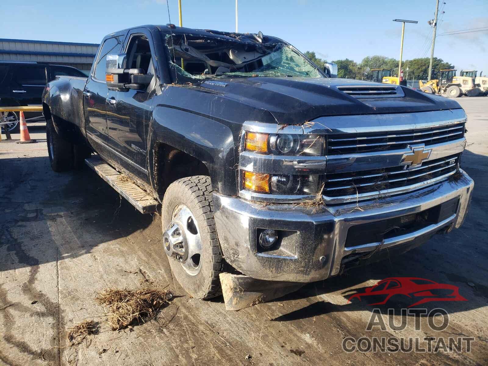 CHEVROLET SILVERADO 2018 - 1GC4K0EY1JF207358