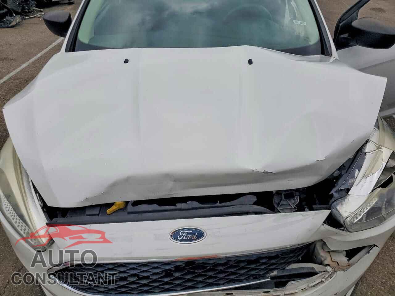 FORD FOCUS 2016 - 1FADP3E23GL201897