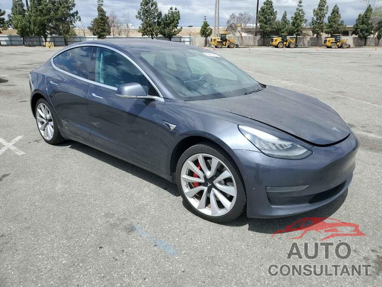 TESLA MODEL 3 2018 - 5YJ3E1EB5JF132382
