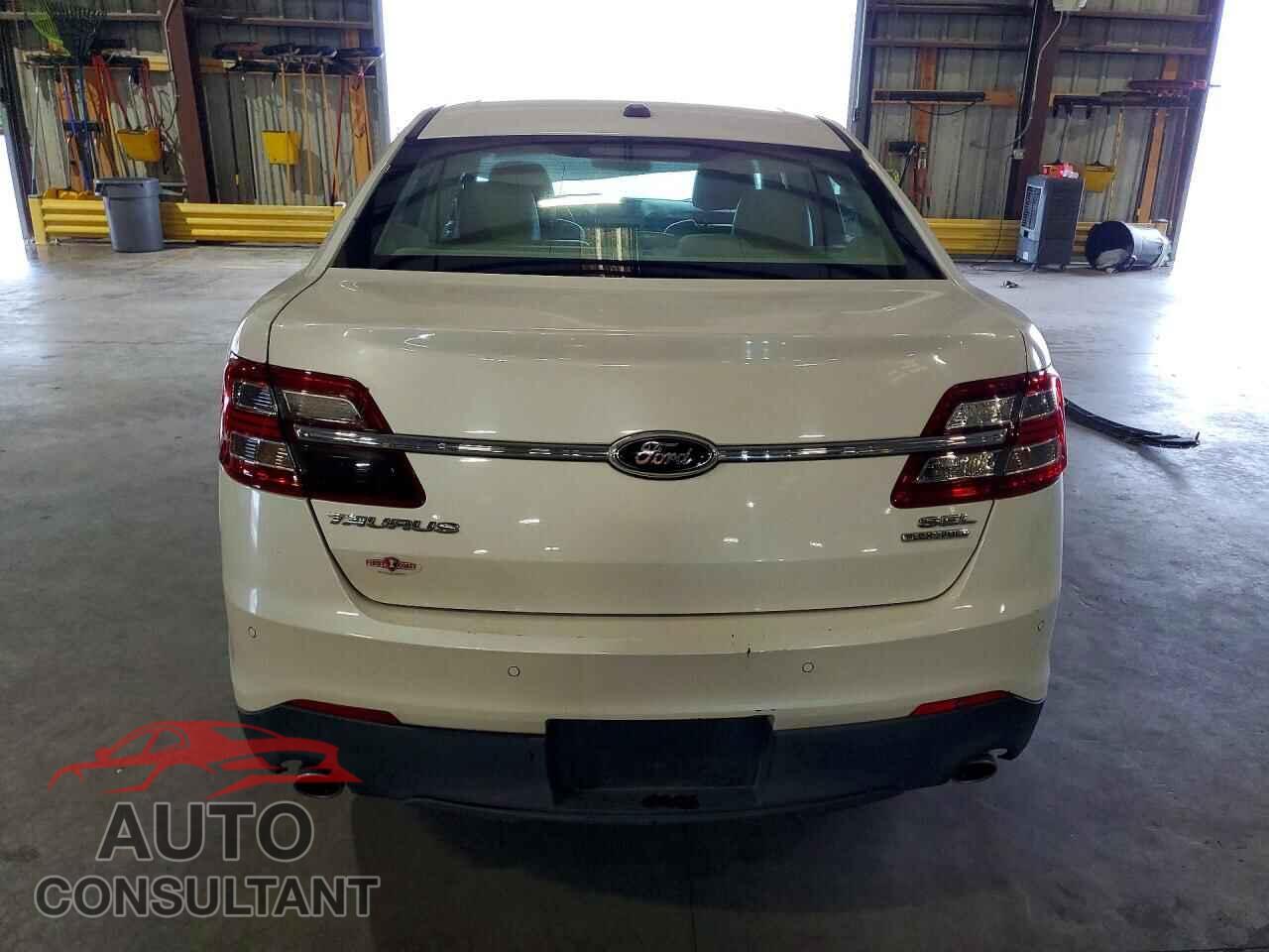 FORD TAURUS 2013 - 1FAHP2E81DG112768