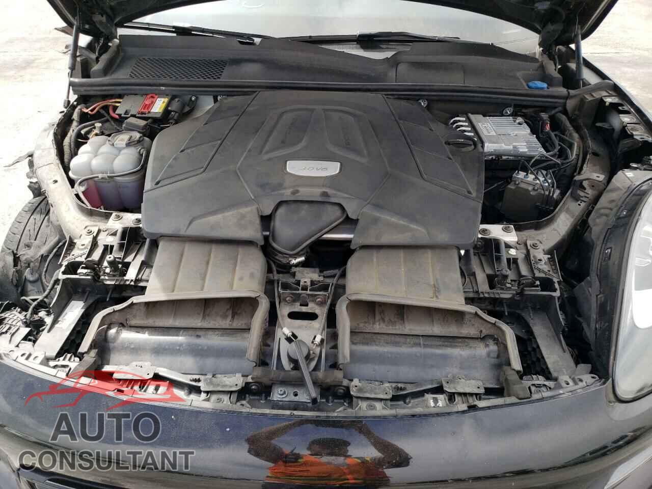 PORSCHE CAYENNE 2020 - WP1AA2AY4LDA07126