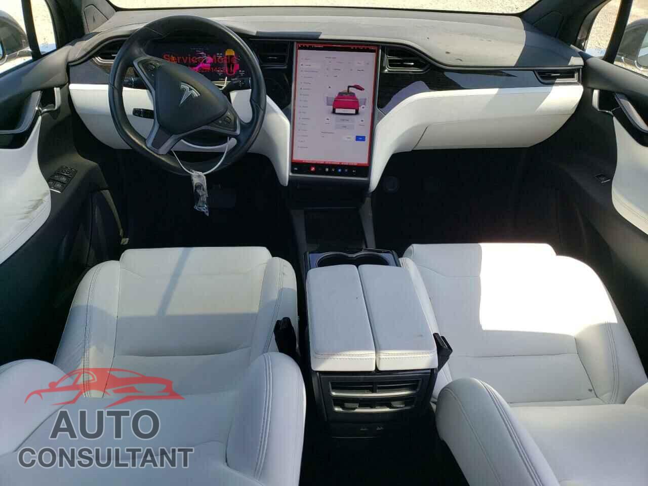 TESLA MODEL X 2018 - 5YJXCAE22JF142245