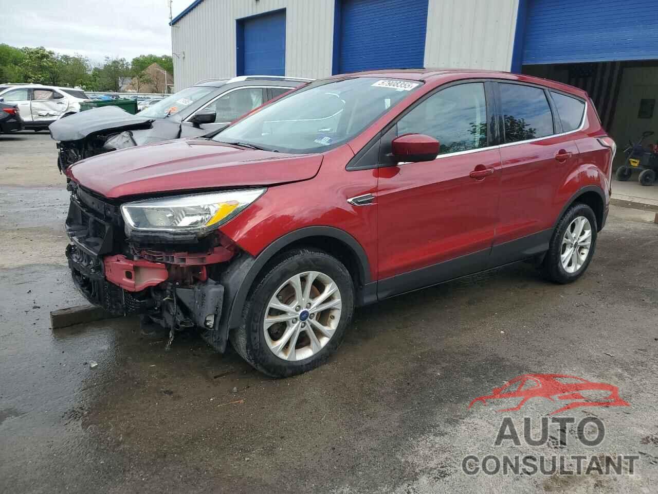 FORD ESCAPE 2017 - 1FMCU9G93HUA44908