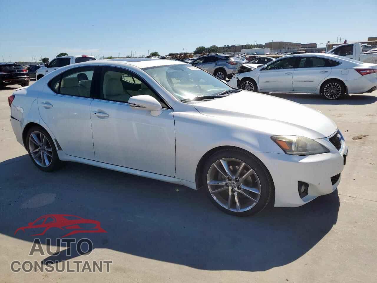 LEXUS IS 2012 - JTHBF5C23C5170120