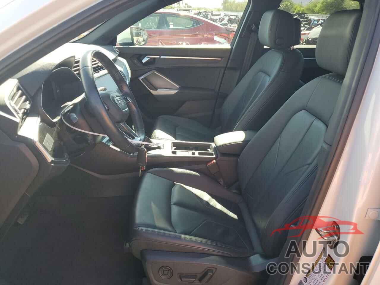 AUDI Q3 2020 - WA1AECF30L1023652