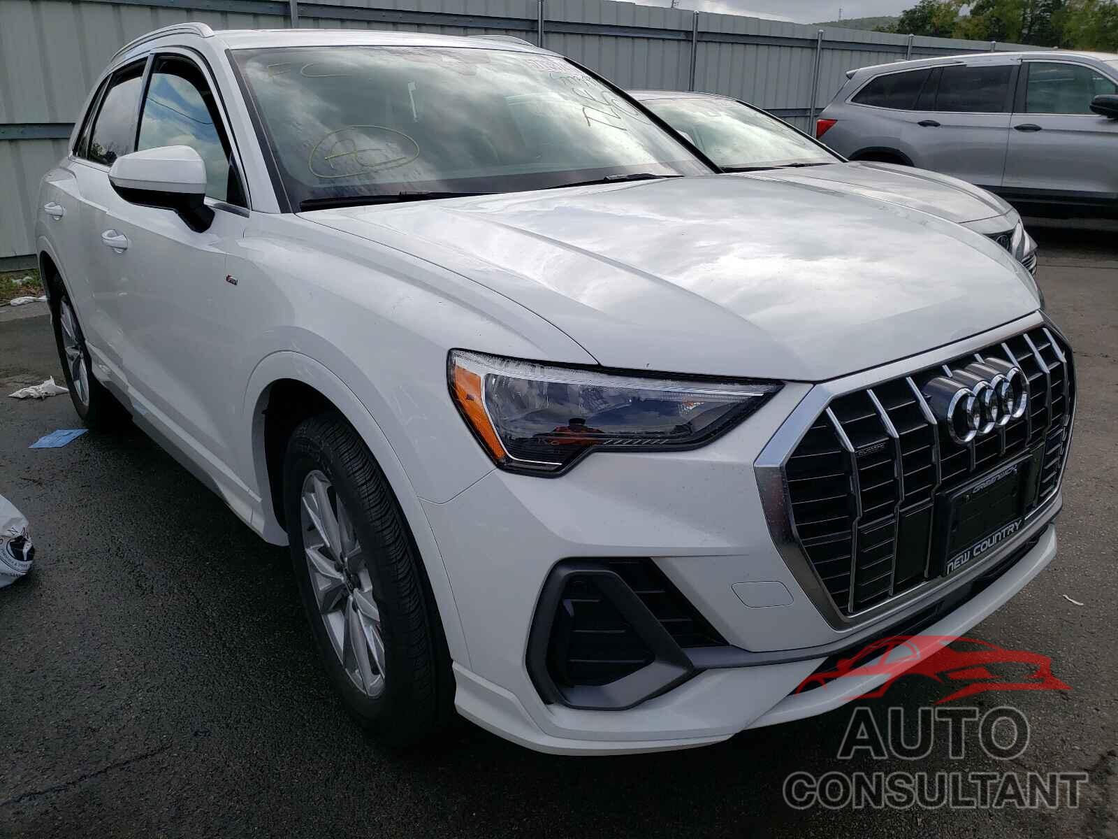 AUDI Q3 2022 - WA1DECF32N1007677