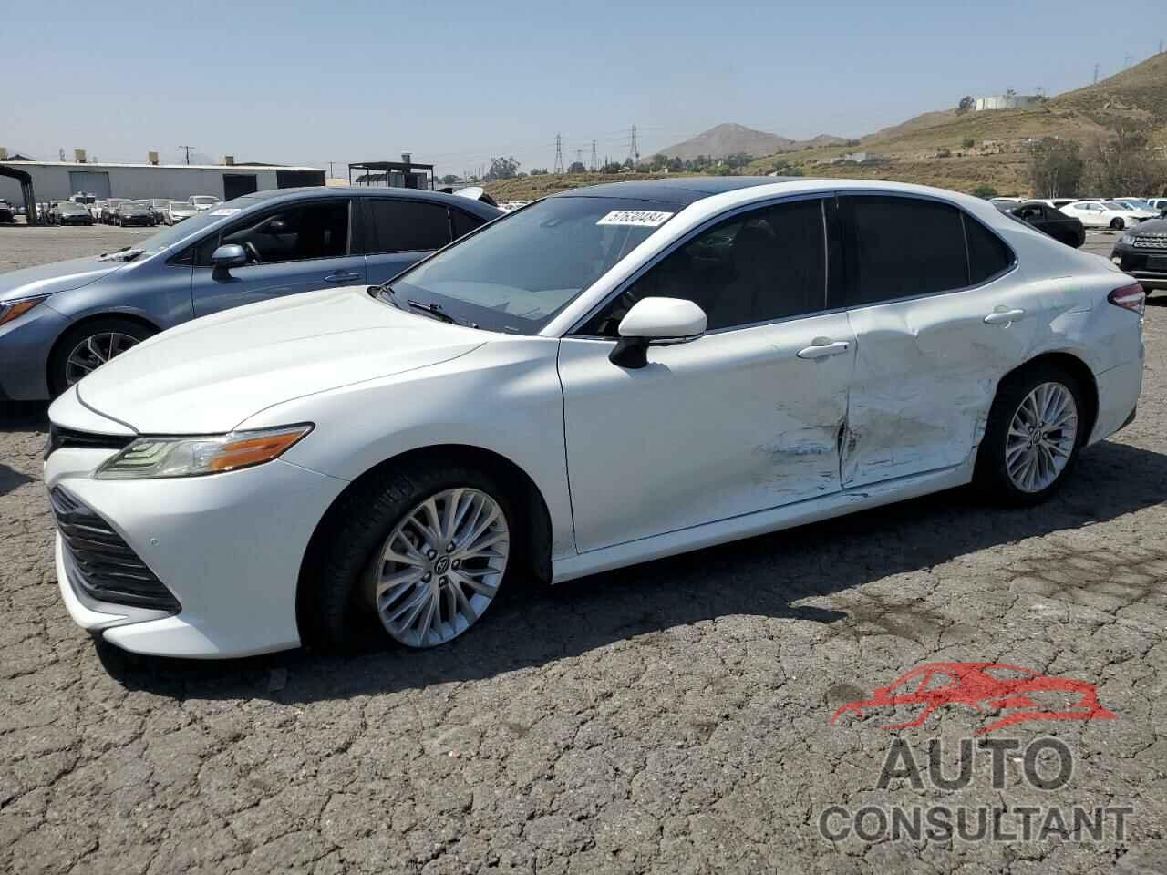 TOYOTA CAMRY 2018 - 4T1BZ1HK6JU014775