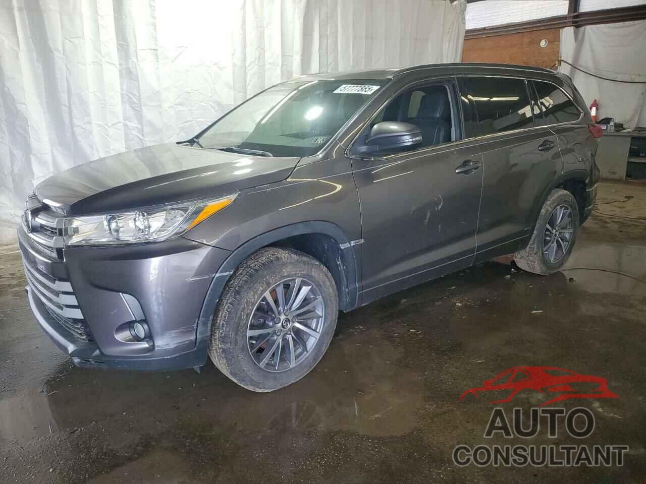 TOYOTA HIGHLANDER 2017 - 5TDKZRFH0HS215905