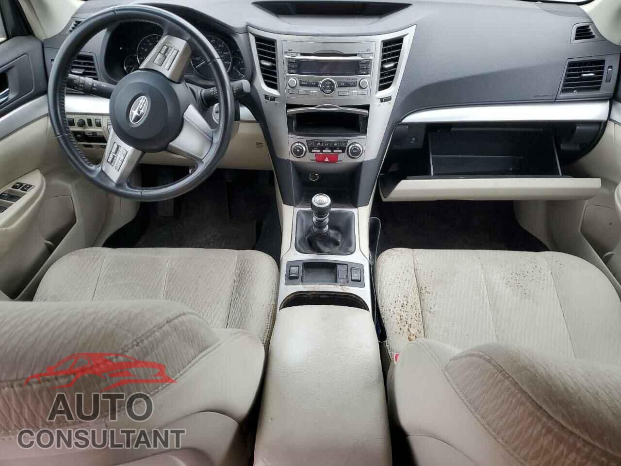 SUBARU OUTBACK 2011 - 4S4BRBGC7B1325831