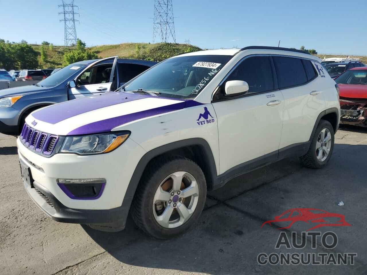 JEEP COMPASS 2018 - 3C4NJDBB7JT175777