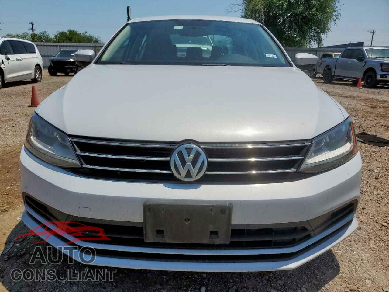 VOLKSWAGEN JETTA 2017 - 3VW2B7AJ5HM370563