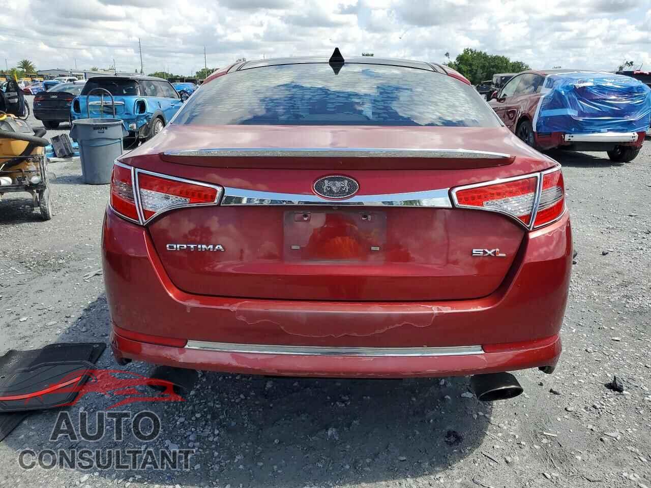 KIA OPTIMA 2013 - 5XXGR4A67DG123233