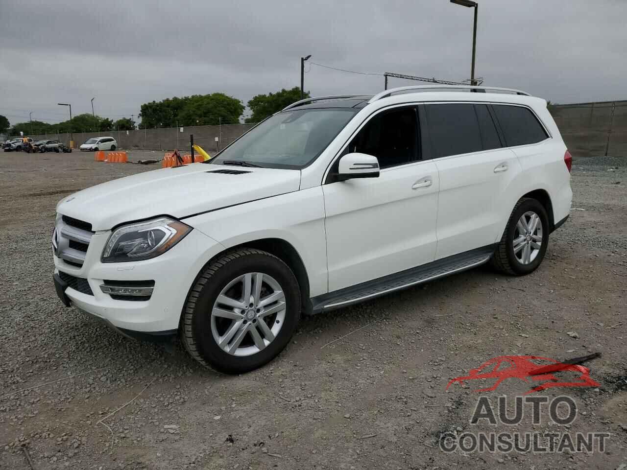 MERCEDES-BENZ GL-CLASS 2015 - 4JGDF6EE2FA500165