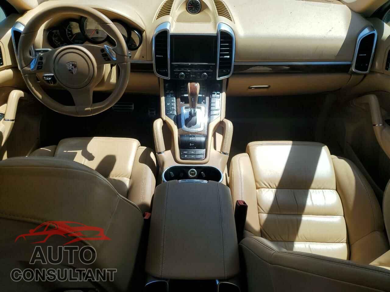 PORSCHE CAYENNE 2012 - WP1AE2A28CLA92347