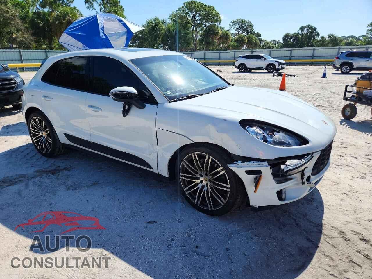 PORSCHE MACAN 2015 - WP1AB2A55FLB59414