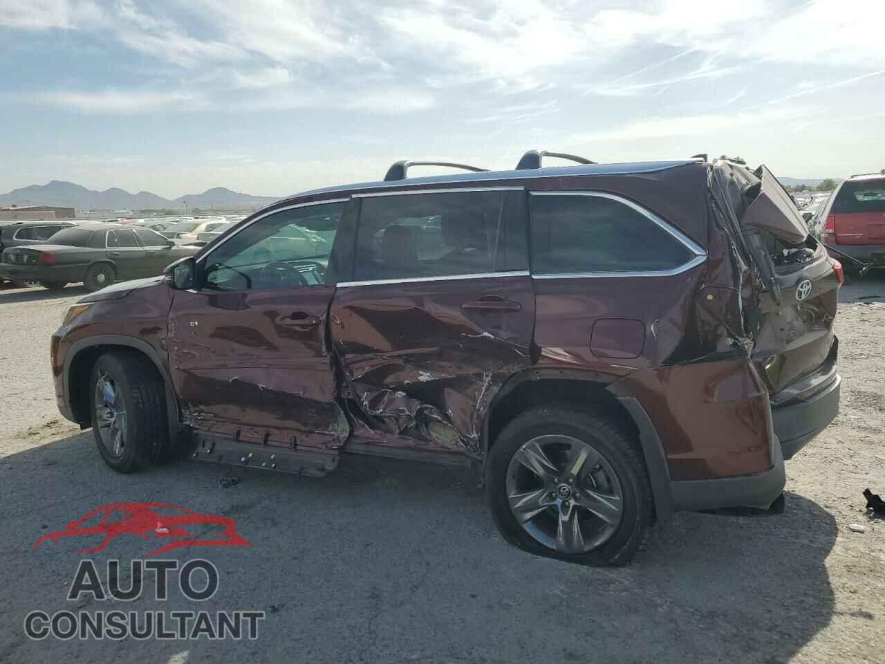 TOYOTA HIGHLANDER 2017 - 5TDDGRFH7HS032175