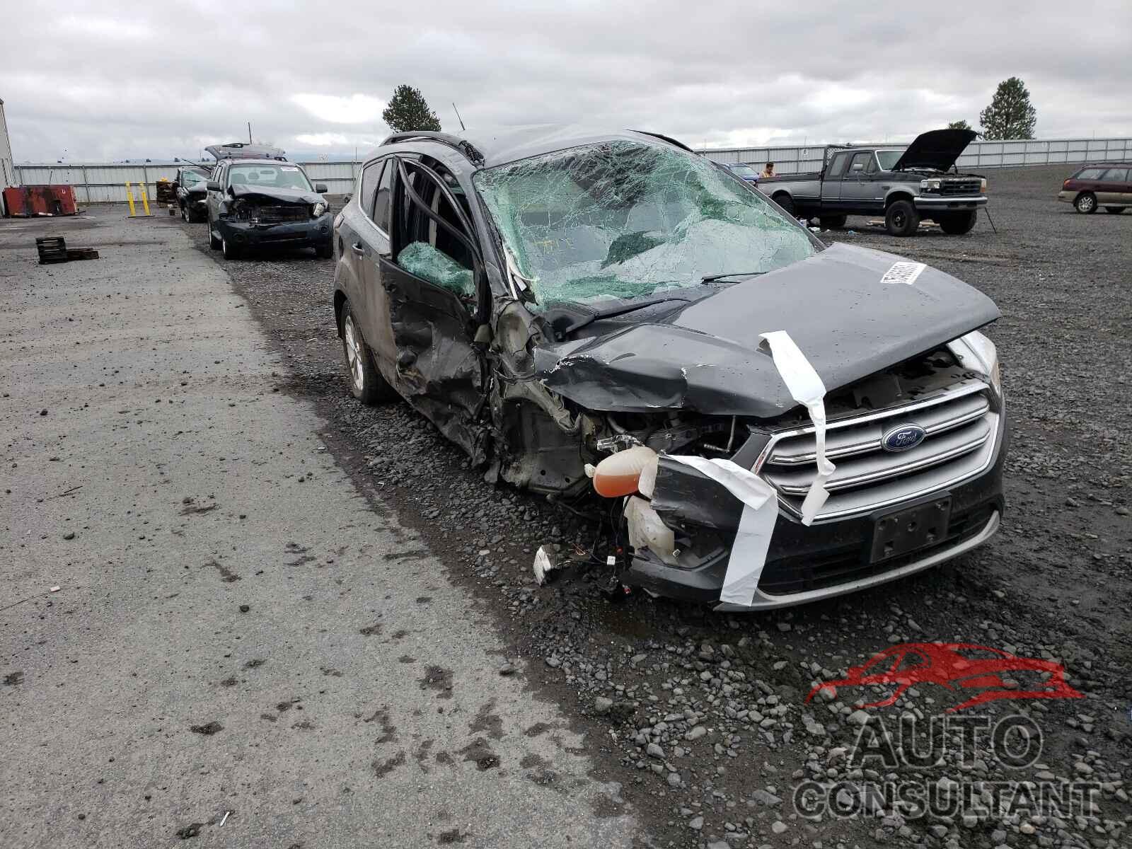 FORD ESCAPE 2017 - 1FMCU9GD1HUE75283