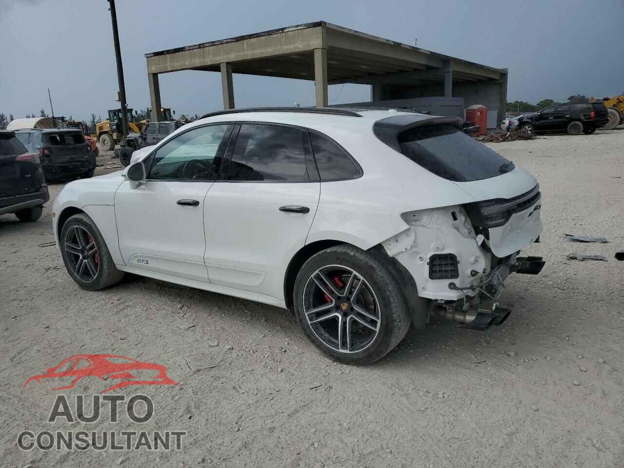 PORSCHE MACAN 2020 - WP1AG2A5XLLB55811