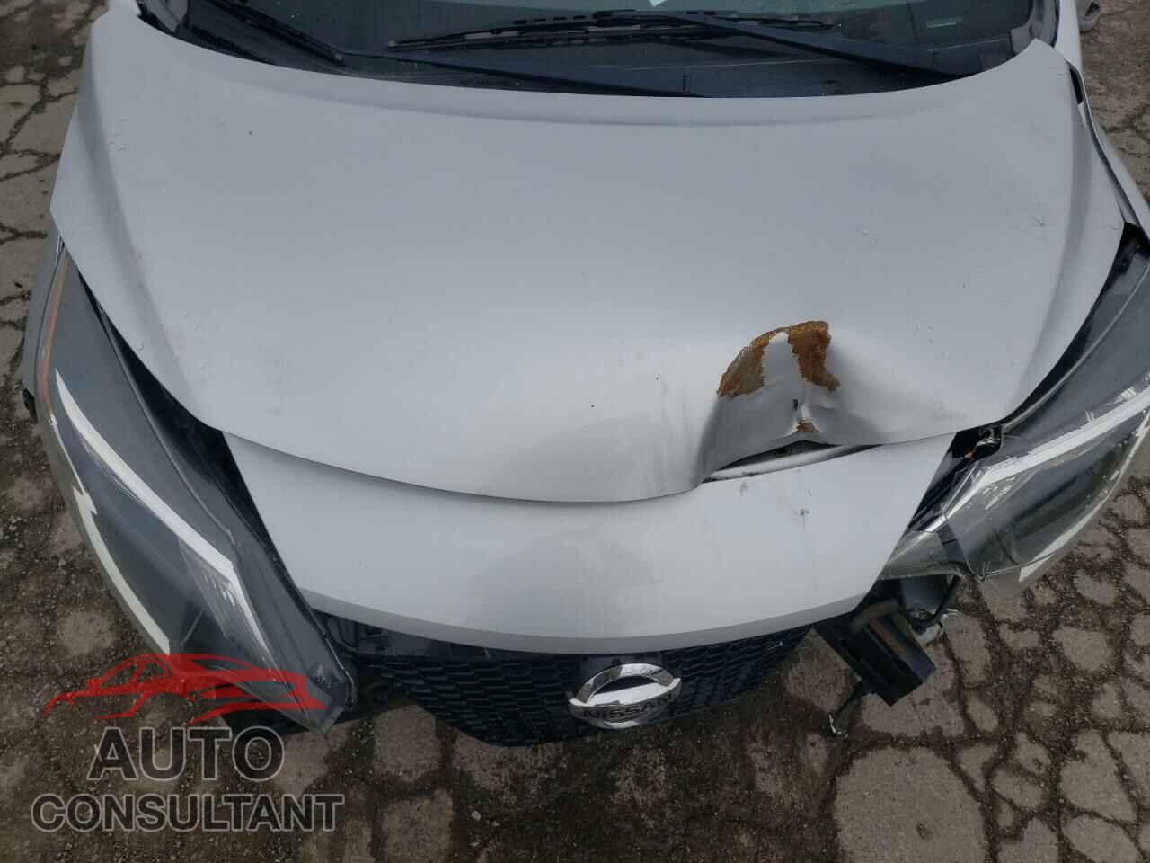 NISSAN VERSA 2017 - 3N1CE2CP3HL365468