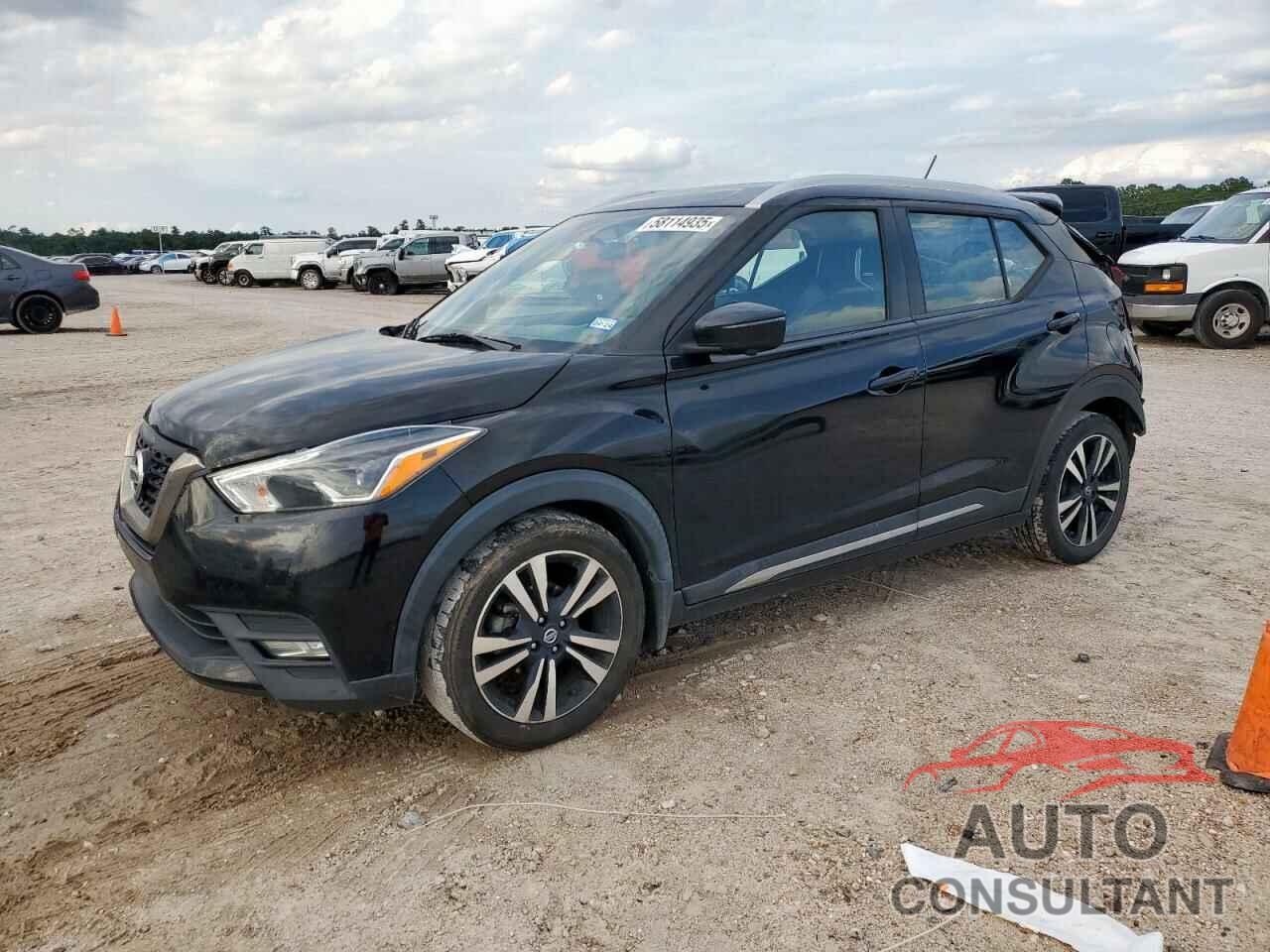 NISSAN KICKS 2019 - 3N1CP5CU1KL526148