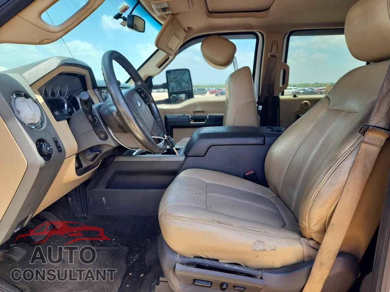 FORD F250 2012 - 1FT7W2B65CEB58237