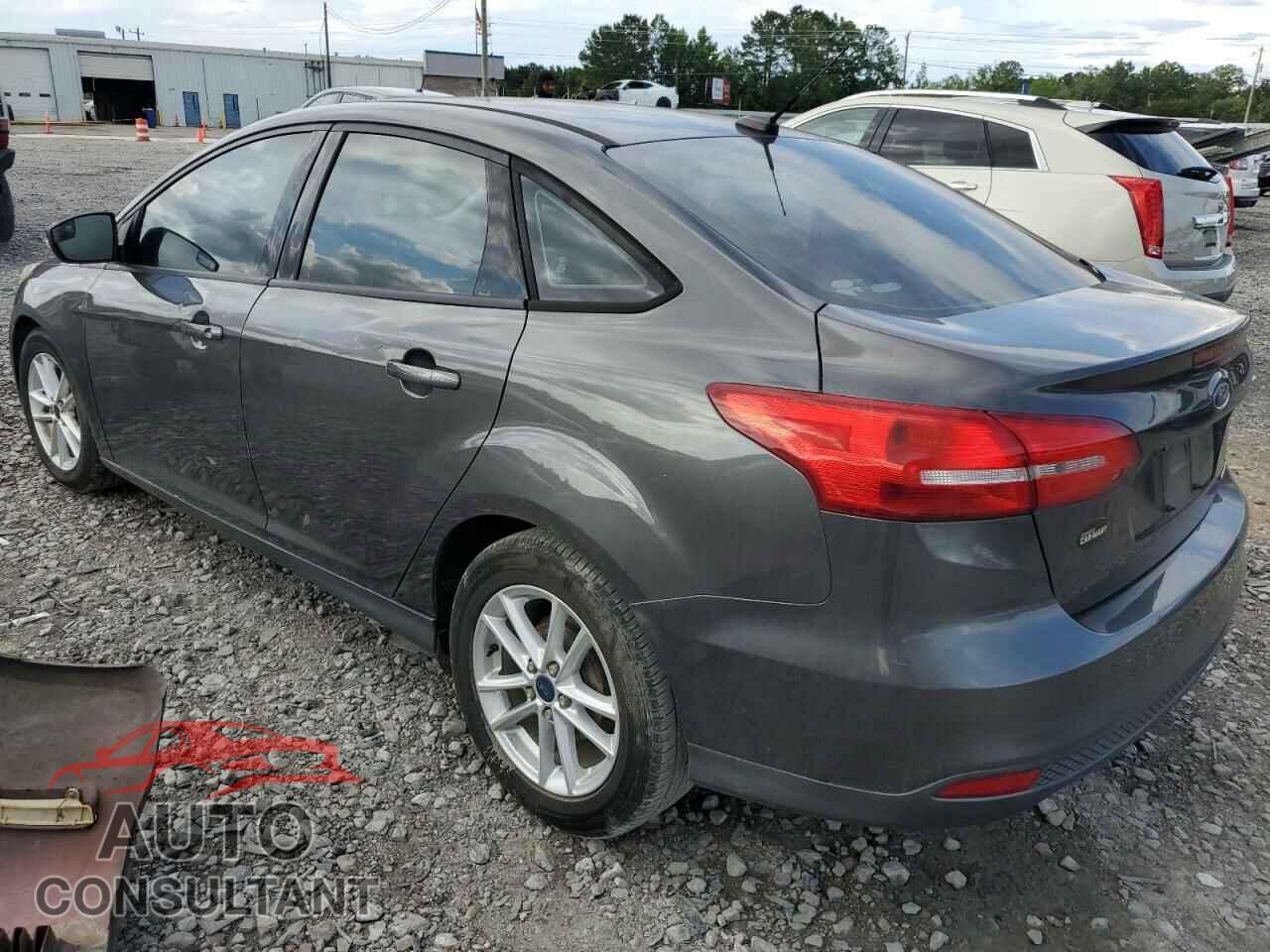FORD FOCUS 2015 - 1FADP3F2XFL299534