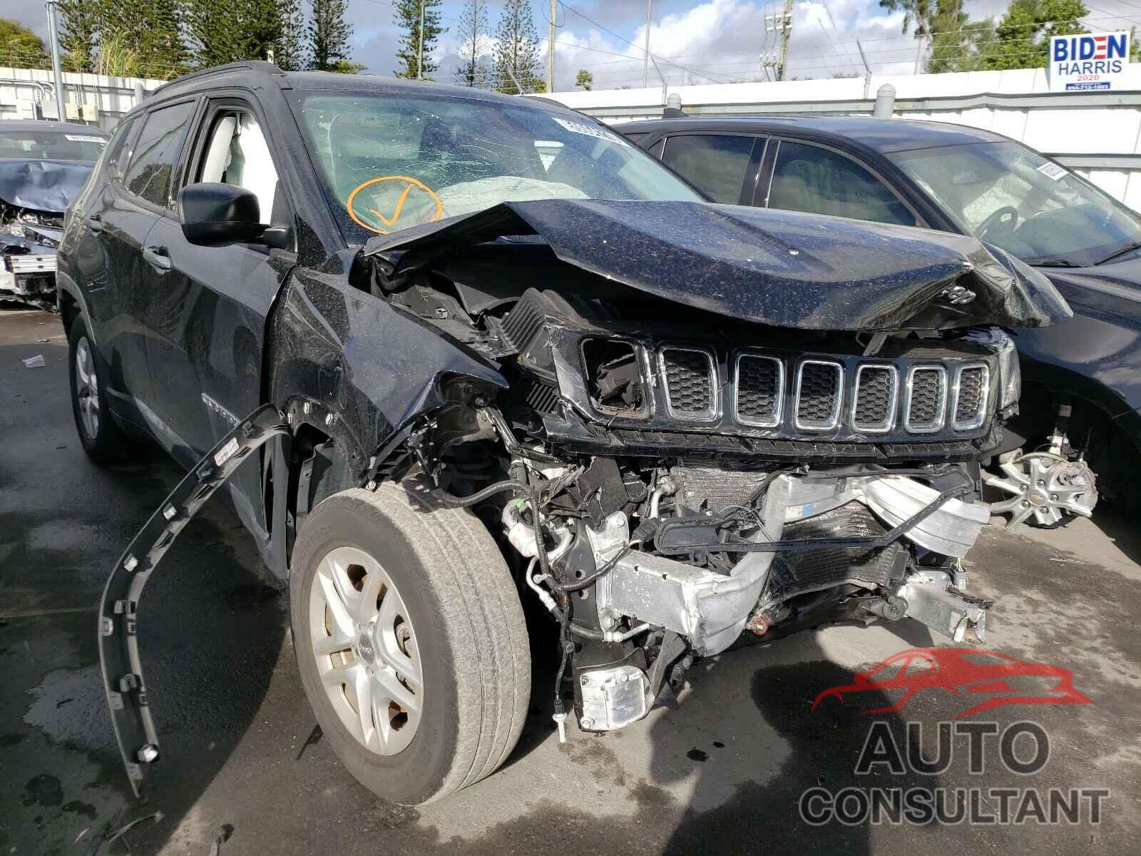 JEEP COMPASS 2018 - 3C4NJCAB4JT123664