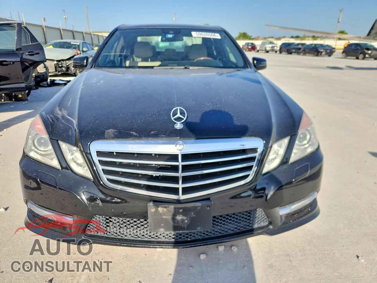 MERCEDES-BENZ E-CLASS 2012 - WDDHF5KB8CA555537