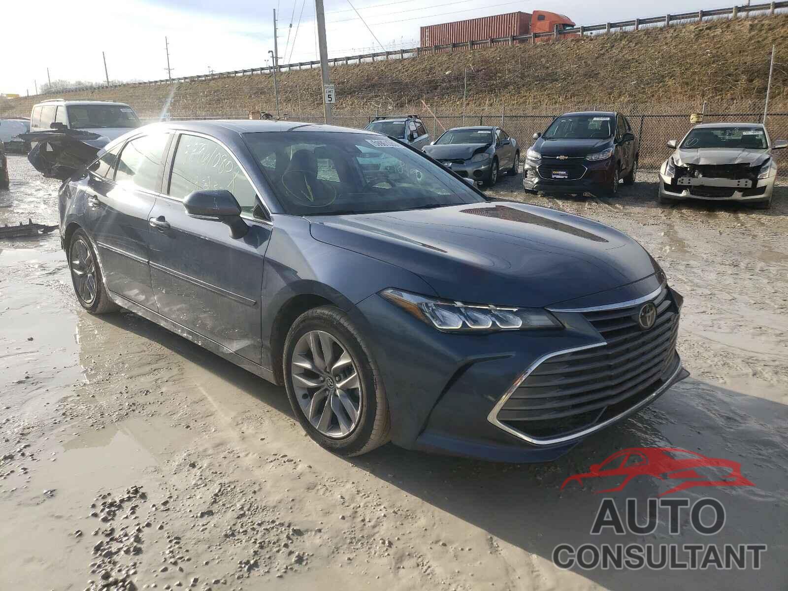 TOYOTA AVALON 2020 - 4T1AZ1FB7LU038827